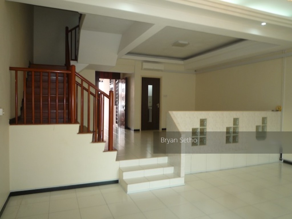 Highgate (D21), Terrace #146792052